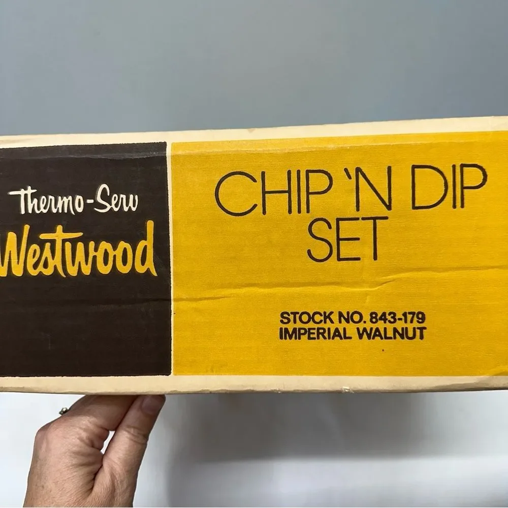 NEW rare vintage Thermo-Serv‎ Westwood chip 'n dip set. gorgeous set! MCM